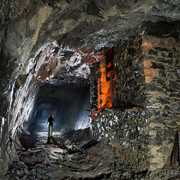 Carrière souterraine de pierre à ciment
